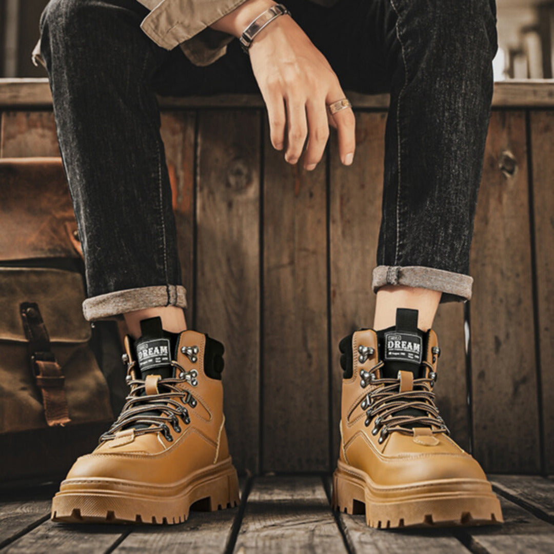 VERSATILE LEATHER BOOTS