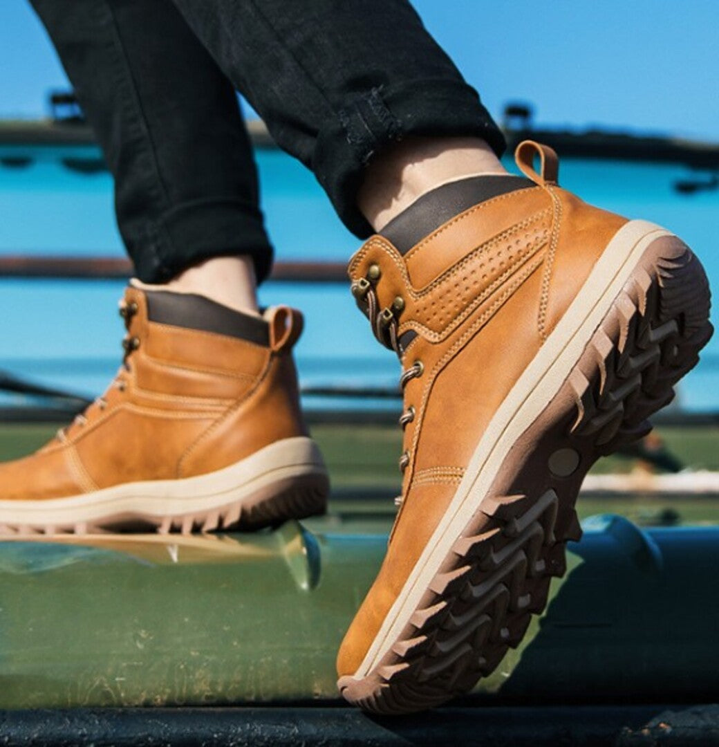 CLASSIC FLEECE WINTER BOOTS