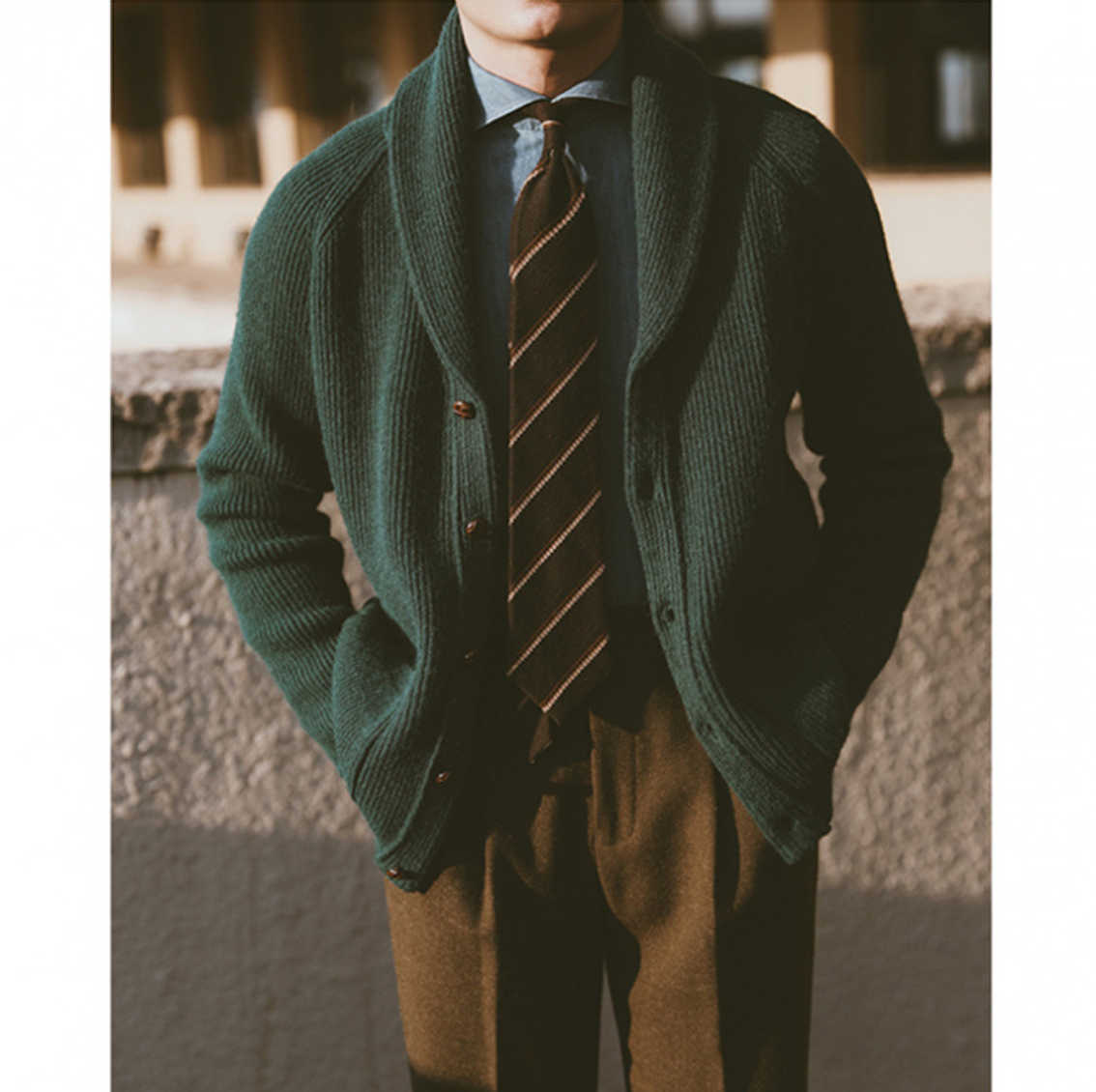 WARM CLASSIC CARDIGAN