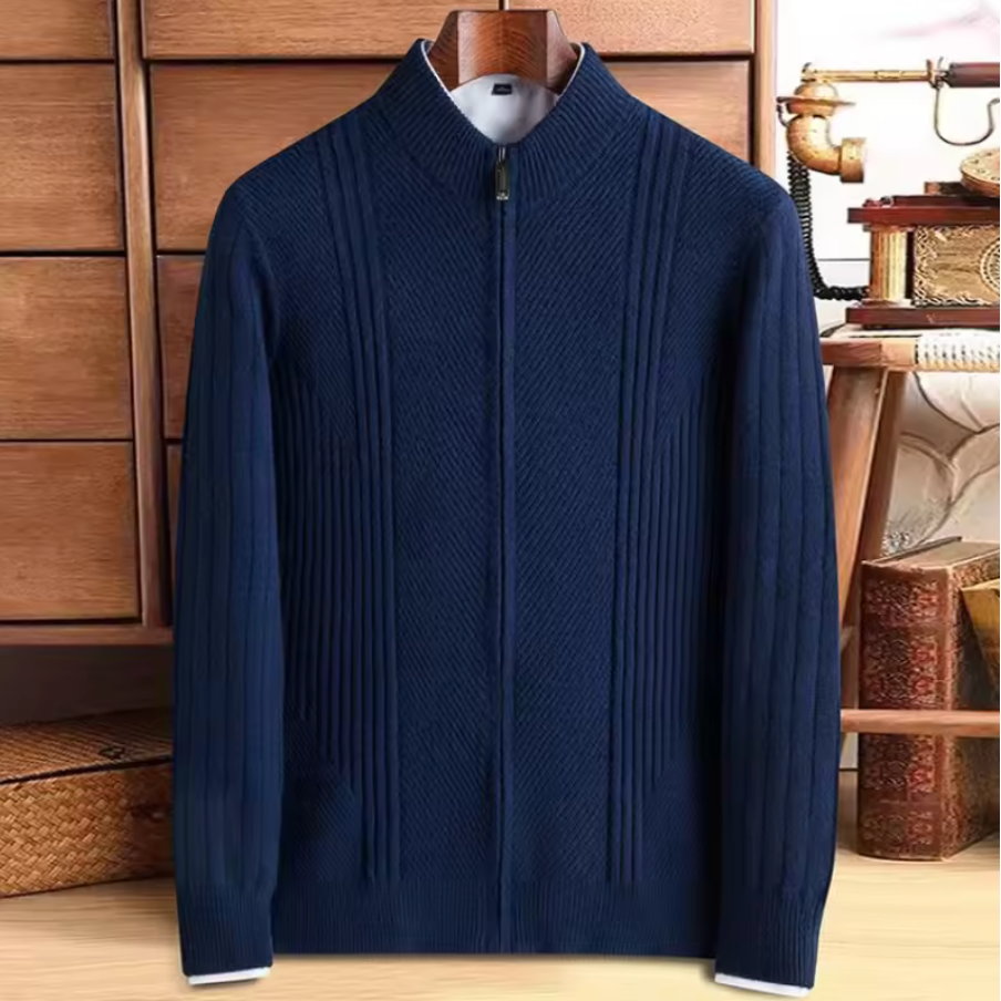 STRETCHABLE WARM SWEATER