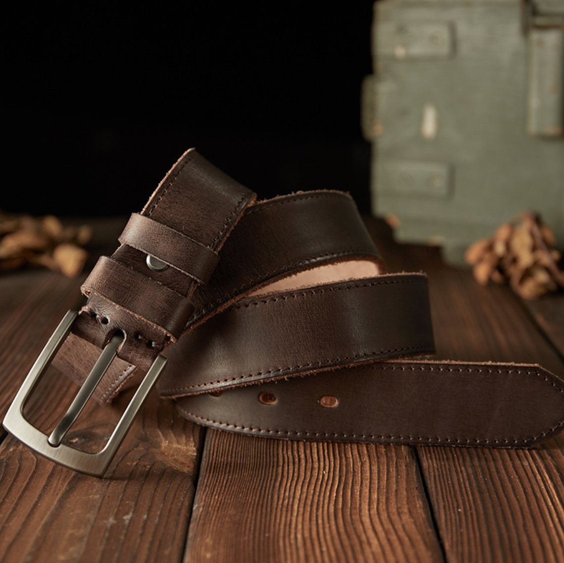 RETRO HANDMADE COWHIDE BELT
