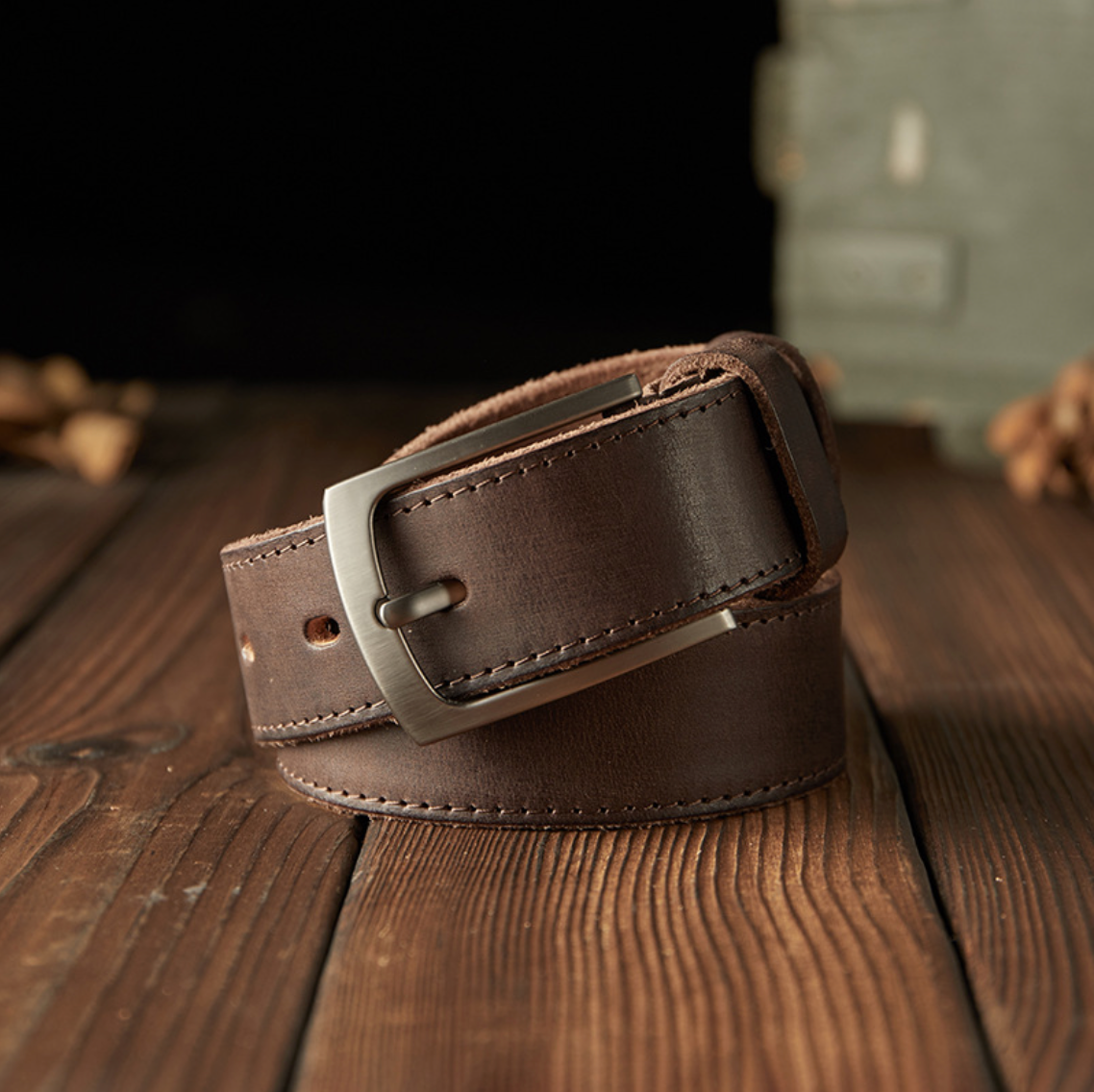 RETRO HANDMADE COWHIDE BELT