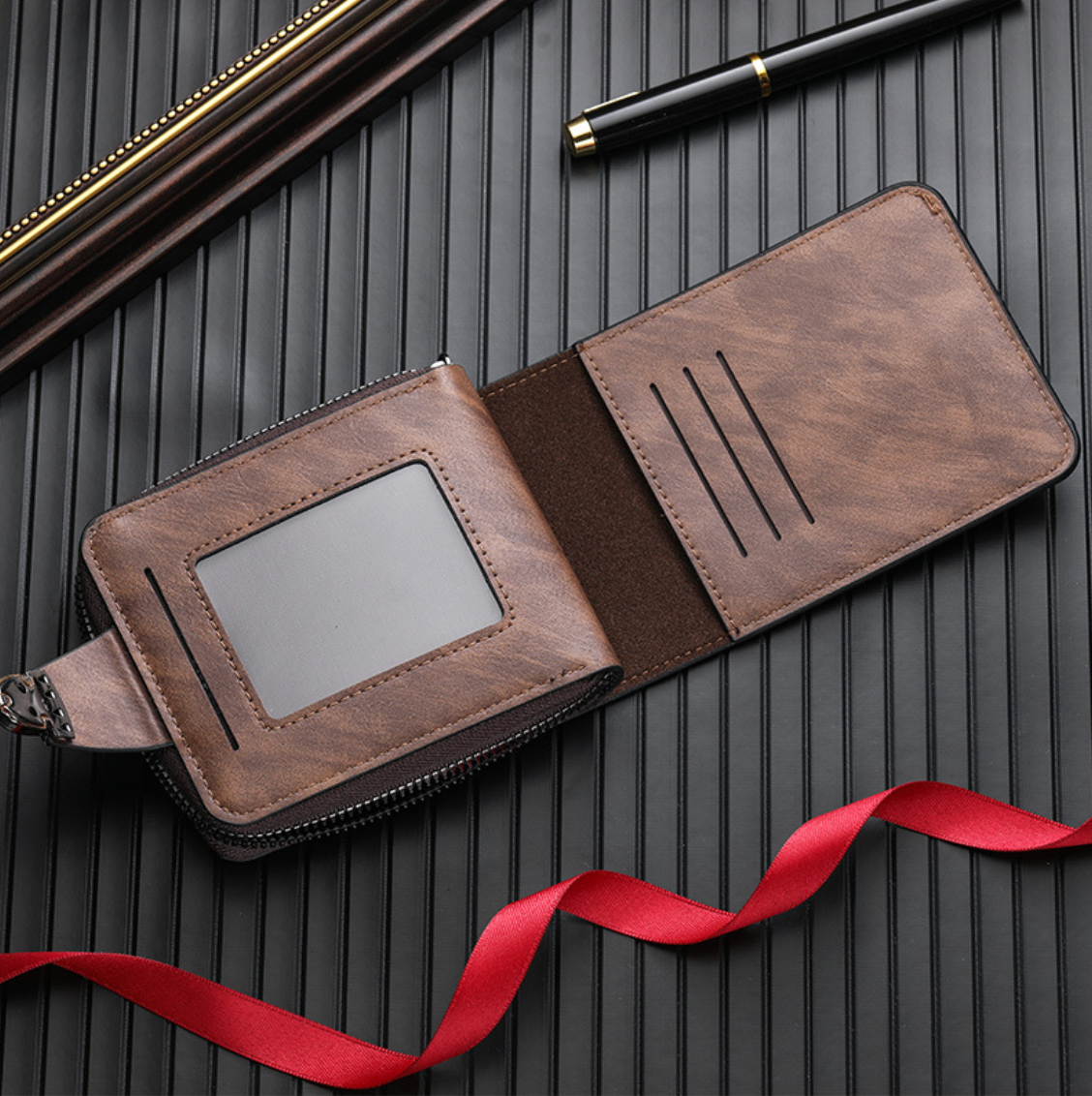 LEATHER CASUAL MODERN WALLET