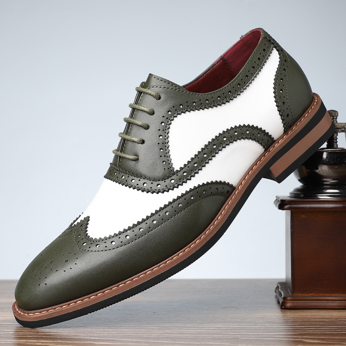 FORMAL RETRO OXFORD SHOES