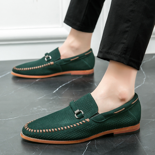 COMFORTABLE SUEDE LOAFERS