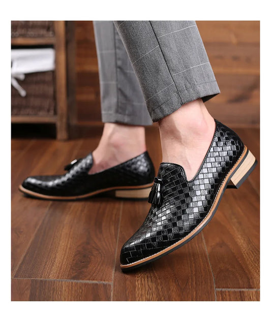 LUXURY CLASSIC LEATHER SLIP-ON