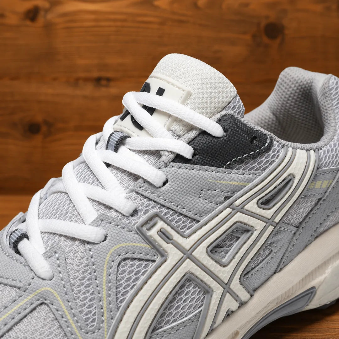 Sporty Mesh Running Sneakers