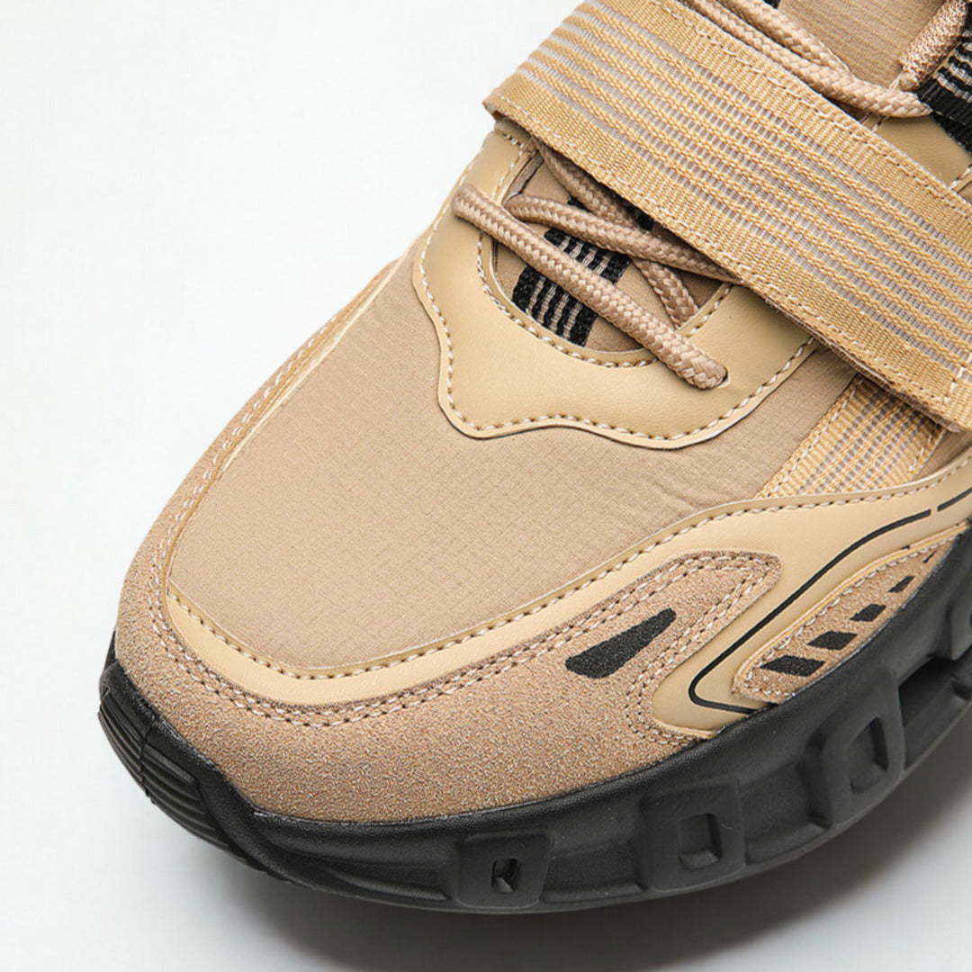 STRAP PERFORMANCE SNEAKERS