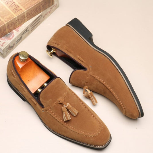 CLASSIC POINTED LOAFERS