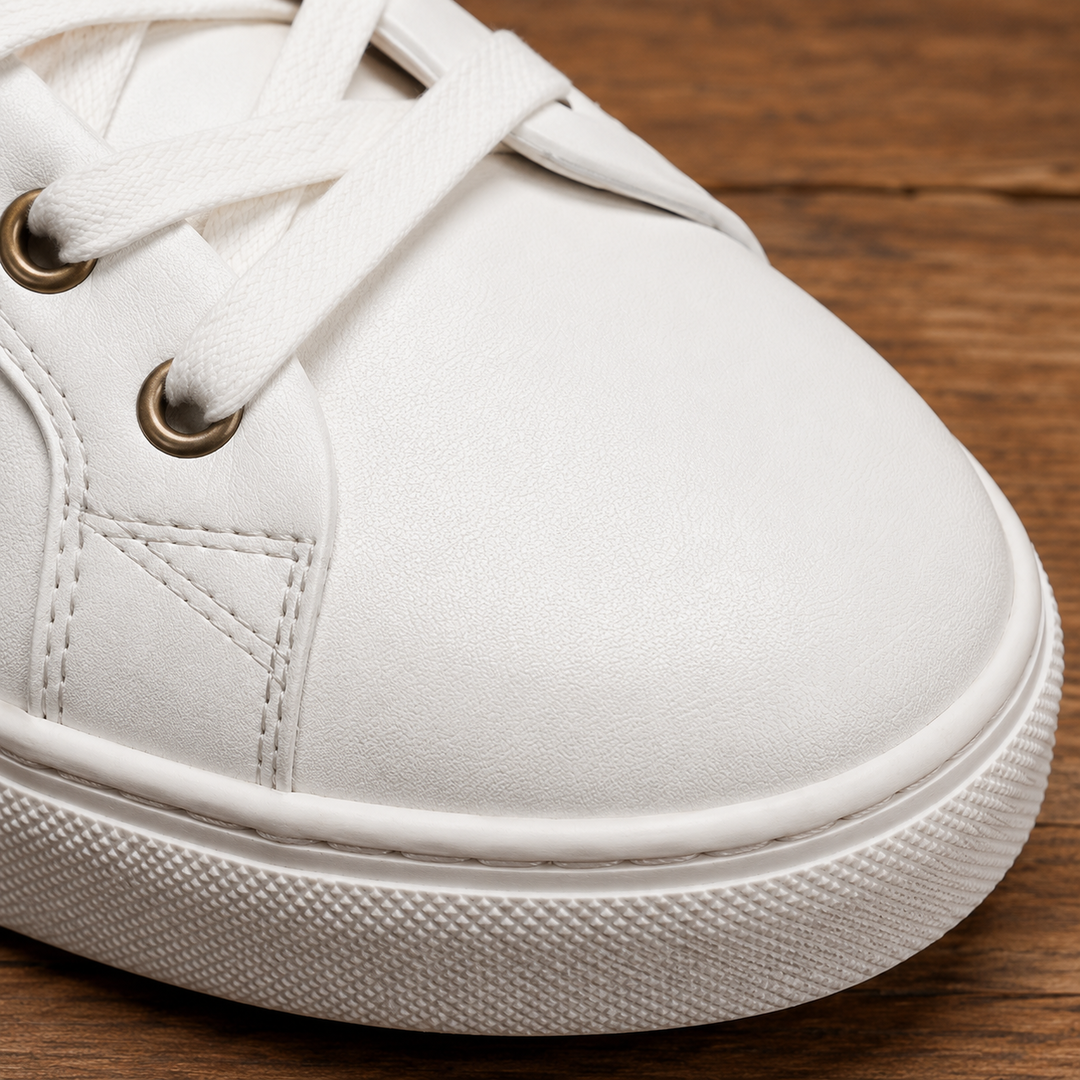 Comfort Sole Low-Top Shoes