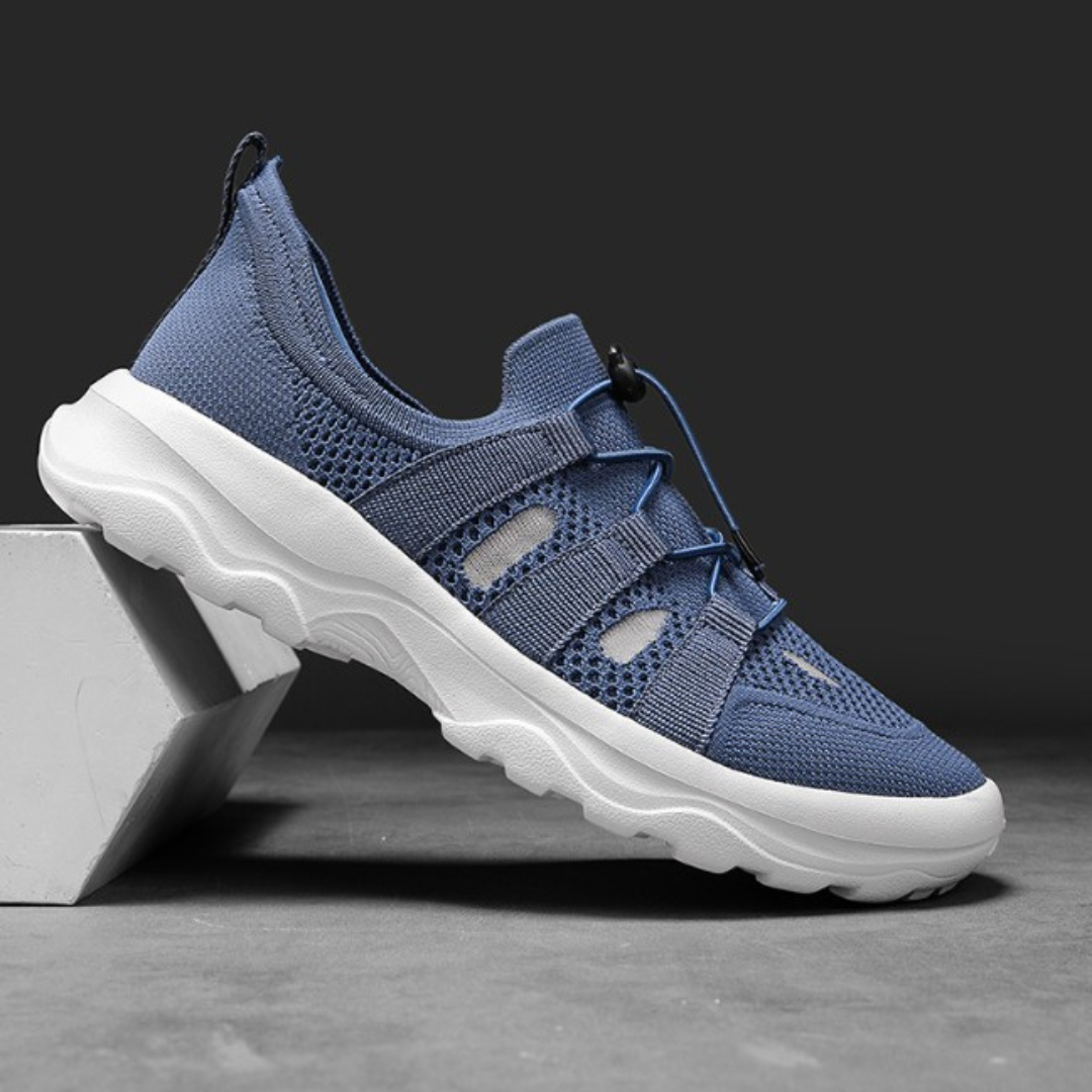 LIGHTWEIGHT MESH SUMMER SNEAKERS
