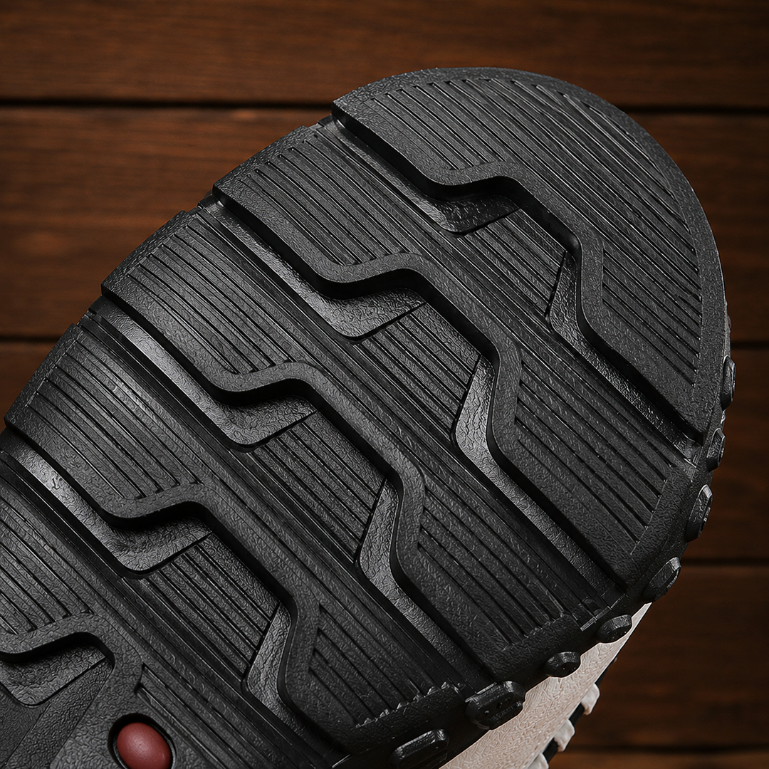 Breathable Closed-Toe Walking Shoes