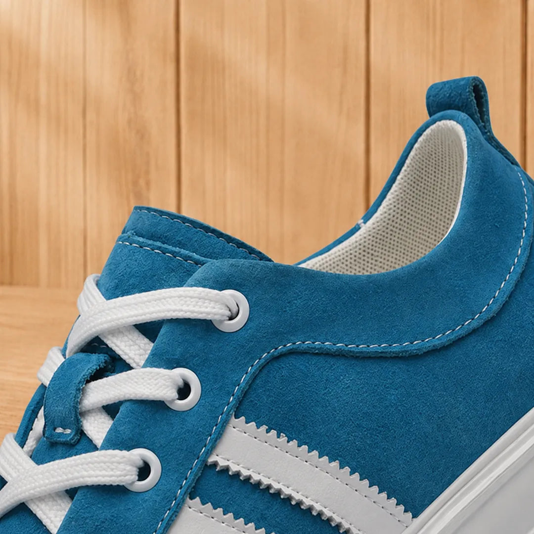 Comfort Low-Top Lace Sneakers