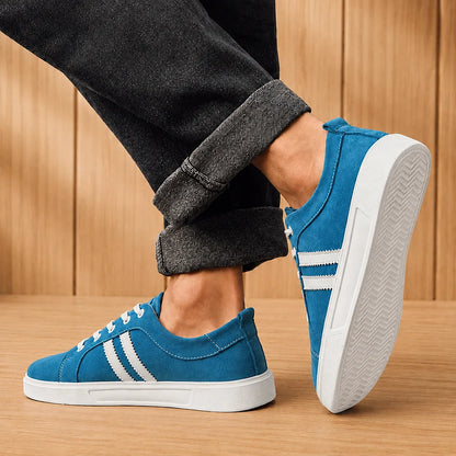 Comfort Low-Top Lace Sneakers