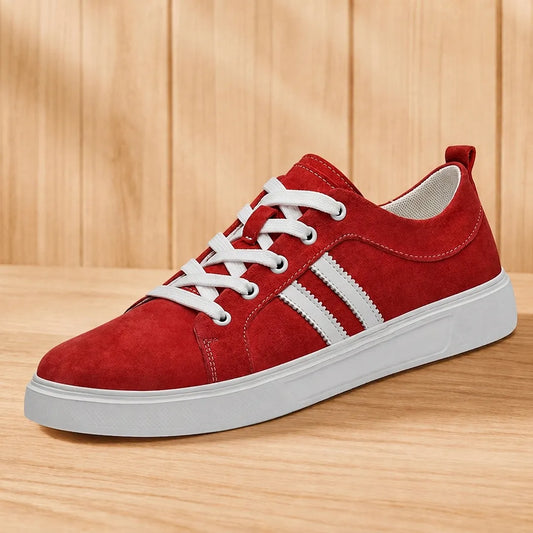 Comfort Low-Top Lace Sneakers
