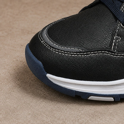 Contrast Detail Casual Sneakers