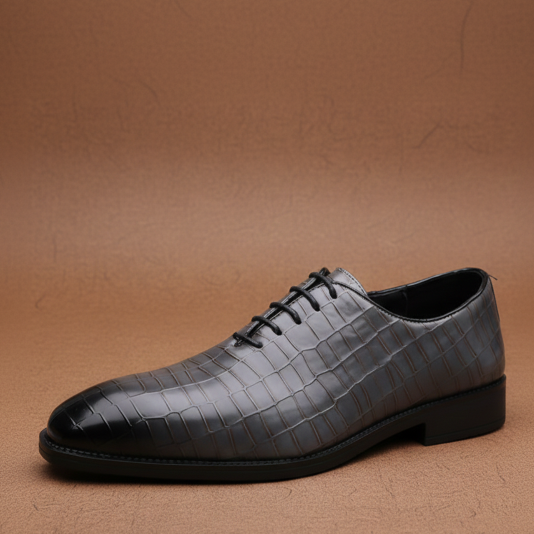 ELEGANT LACE-UP LEATHER SHOES