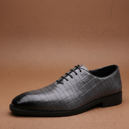 ELEGANT LACE-UP LEATHER SHOES