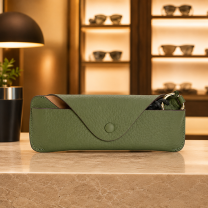 Classic Eyewear Case