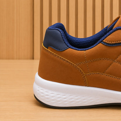 Low-Top Casual Sneakers