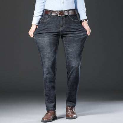 Relaxed Straight Jeans