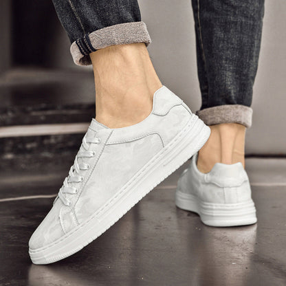 RETRO CASUAL SNEAKERS