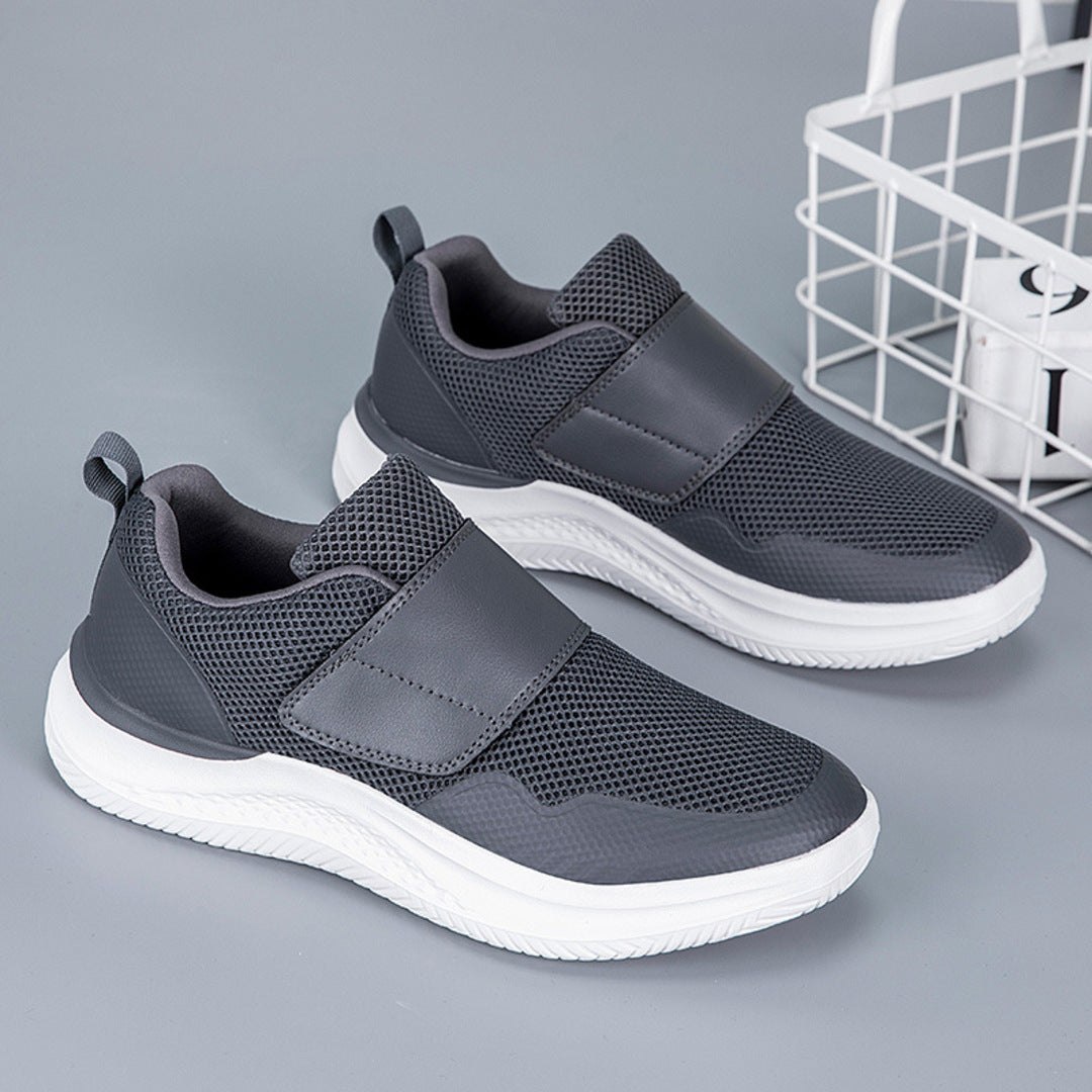 LIGHTWEIGHT VELCRO SHOES