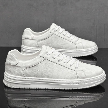 RETRO CASUAL SNEAKERS