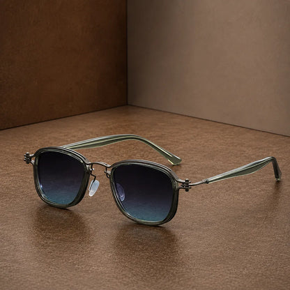 Refined Square Frame Sunglasses