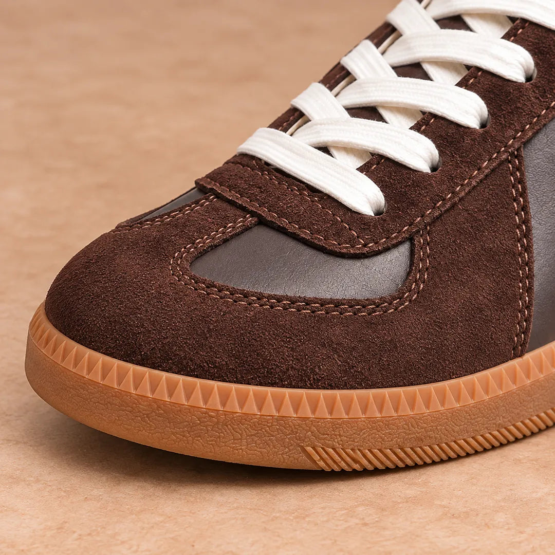 Retro Classic Sneakers