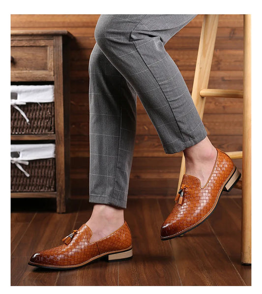 LUXURY CLASSIC LEATHER SLIP-ON