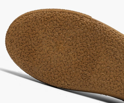 RETRO STRIPE CASUAL SNEAKERS