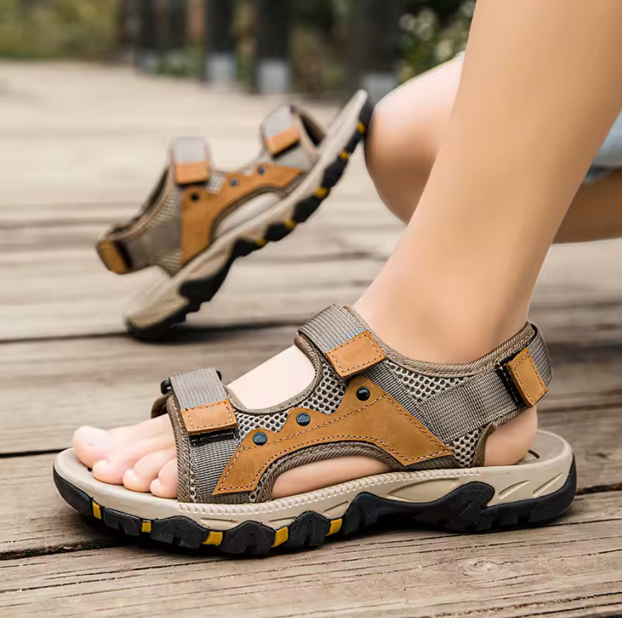TRAIL FLEX SANDALS