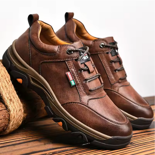 VERSA TRAIL SHOES