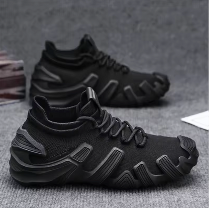 COMFY SPORTY SNEAKERS