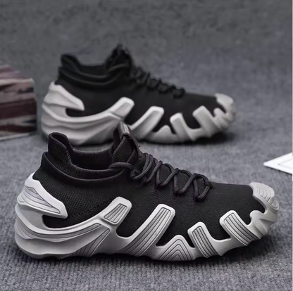 COMFY SPORTY SNEAKERS