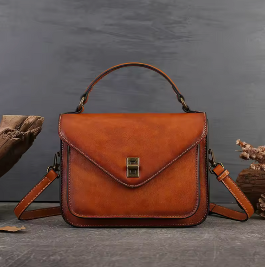 CLASSIC WOMAN LEATHER HANDBAG