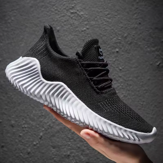 COMFORT RUNNING SNEAKERS