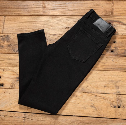 CASUAL STRAIGHT JEANS