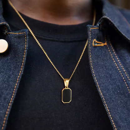 LUXURY SQUARE NECKLACE