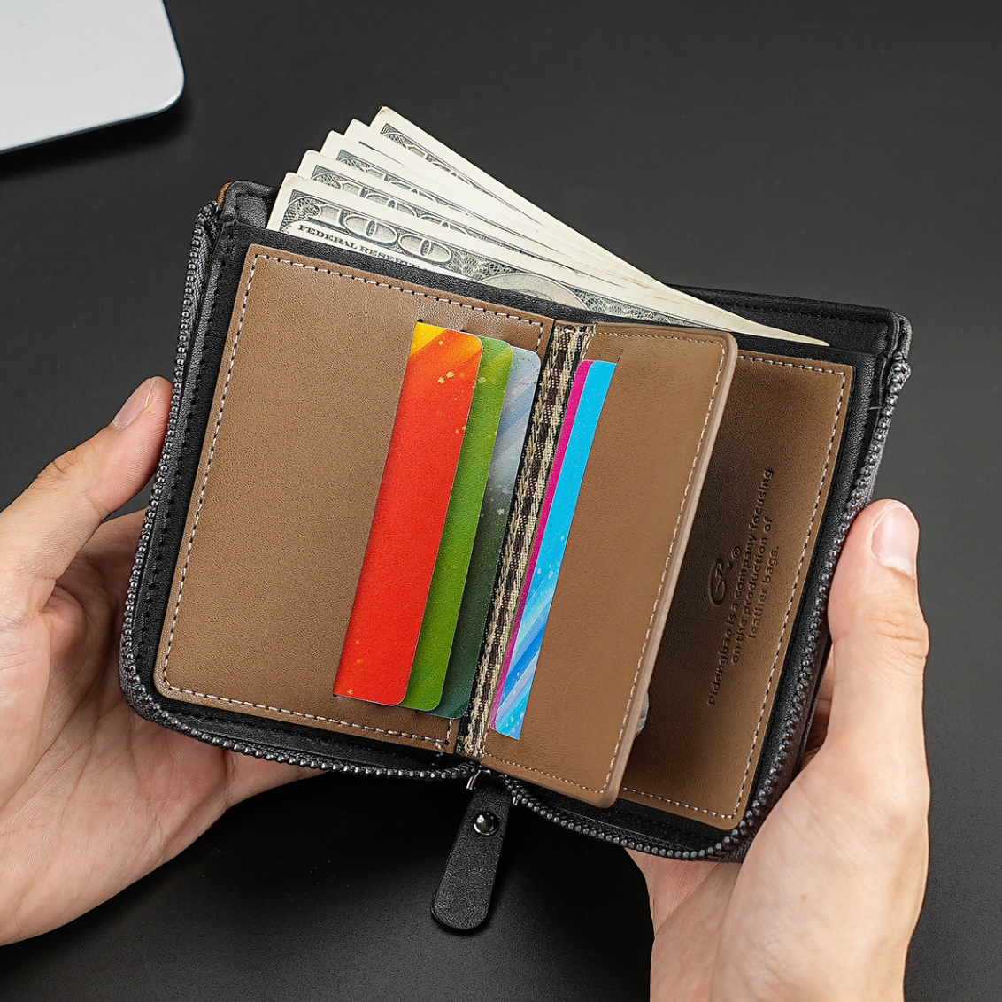 RETRO LEATHER WALLET