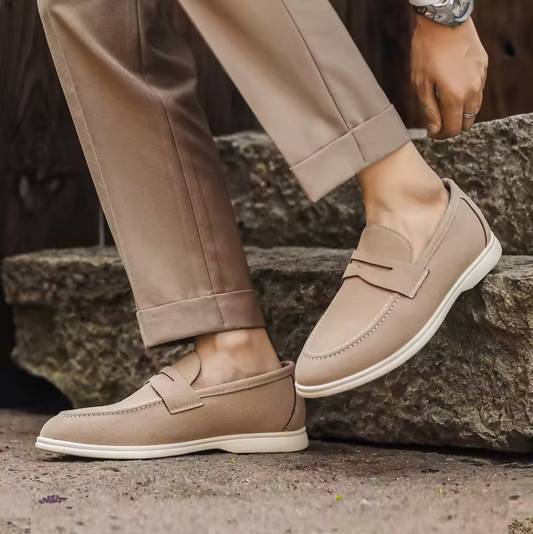 CASUAL BREATHABLE LOAFERS