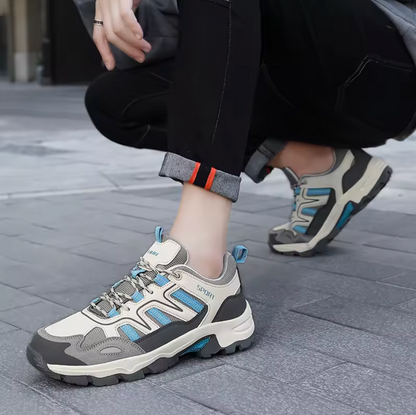 DURABLE WALKING SNEAKERS