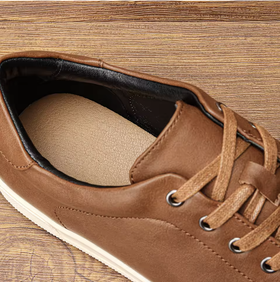 CASUAL LEATHER SNEAKERS