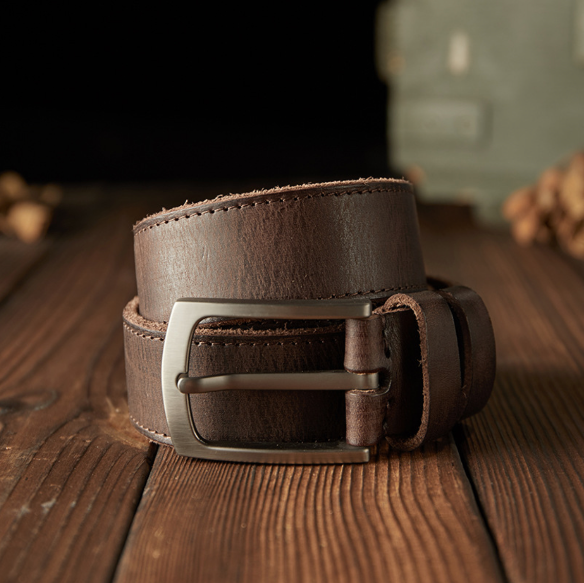 RETRO HANDMADE COWHIDE BELT