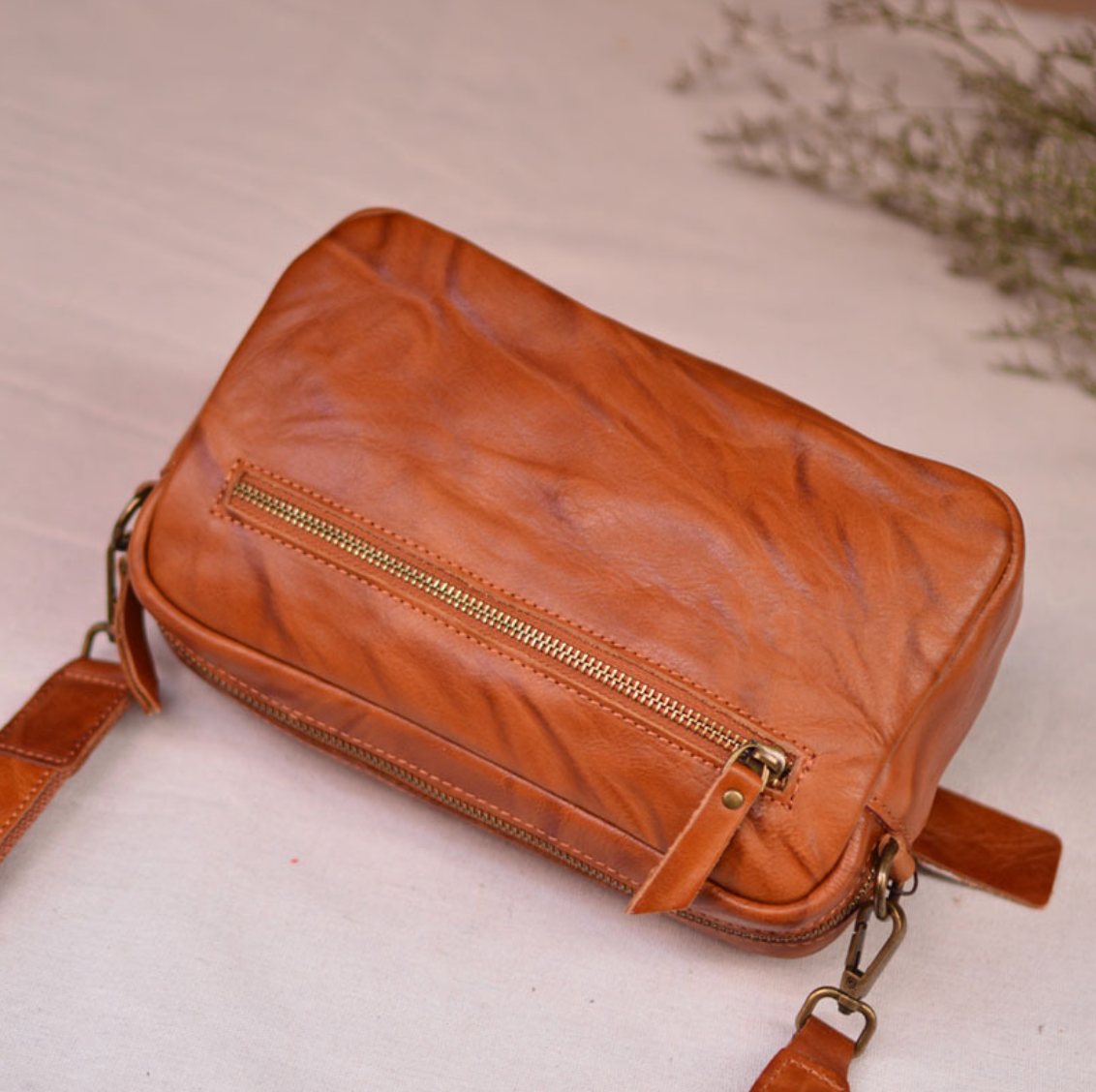 RETRO LEATHER MEN HANDBAG