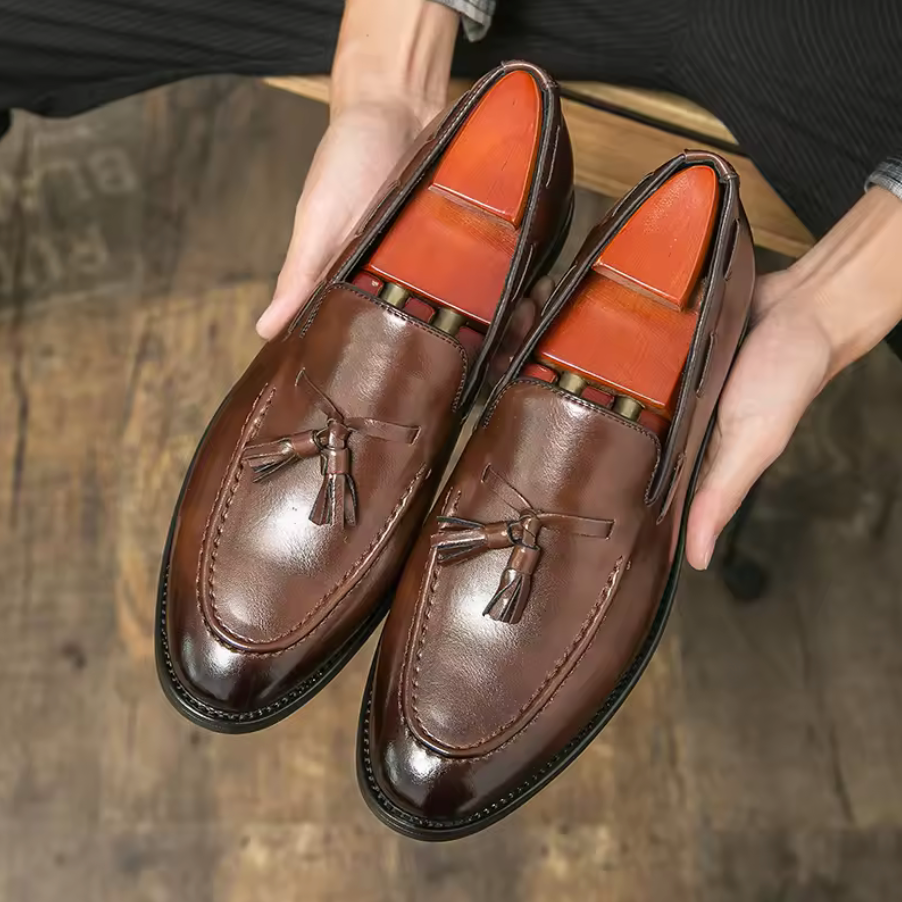 FORMAL TASSEL LEATHER LOAFERS