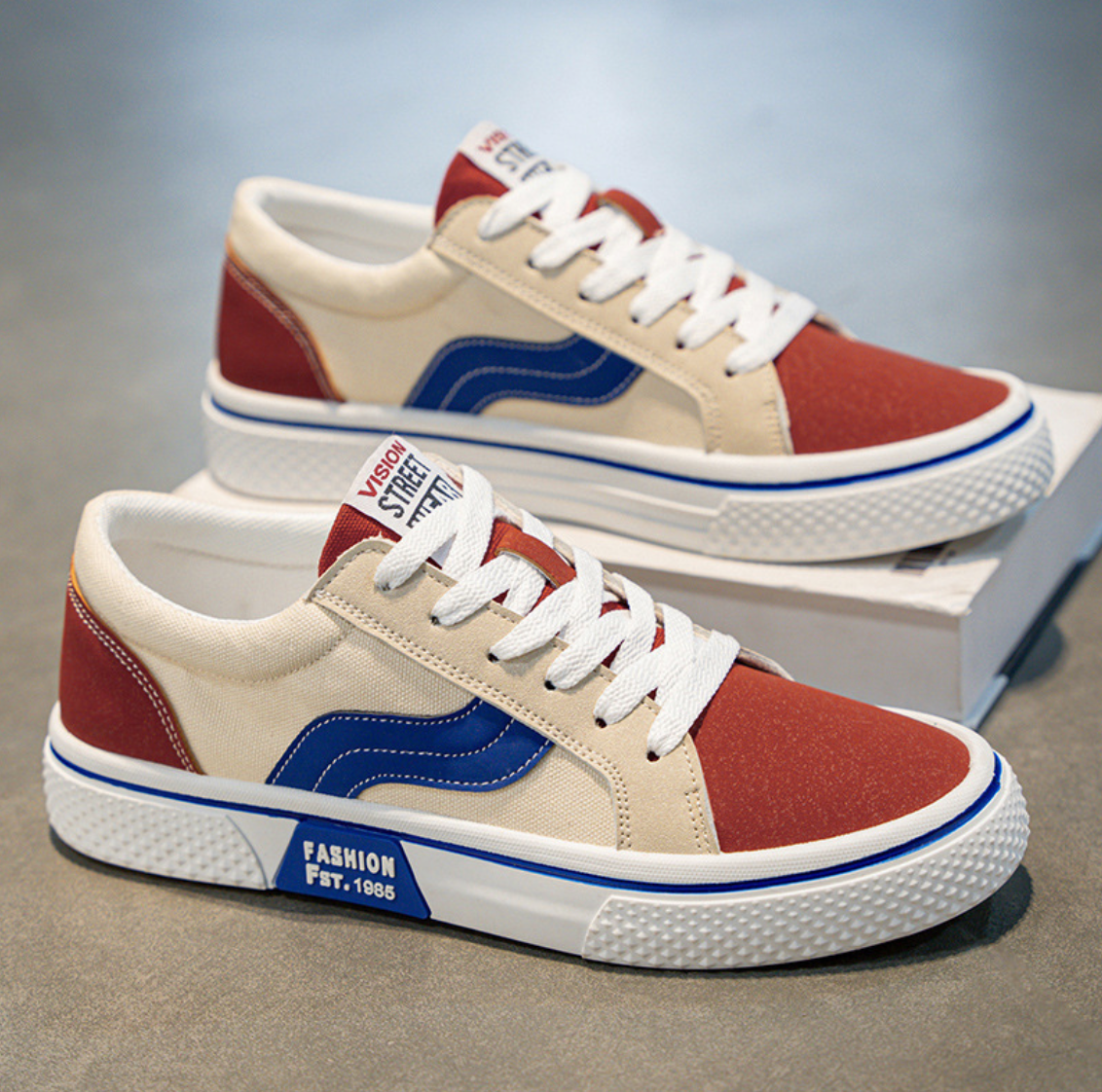 STREETWEAR CASUAL SNEAKERS