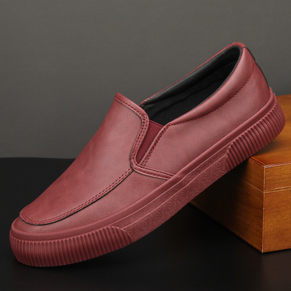 CASUAL LEATHER SLIP-ON BOARD SHOES