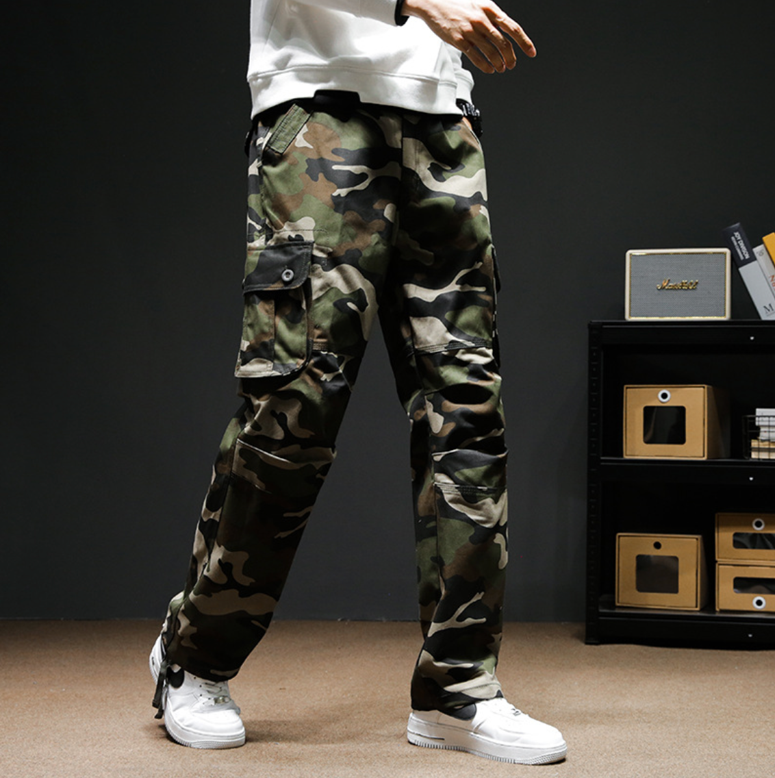 CAMOUFLAGE MULTI-POCKET TROUSER